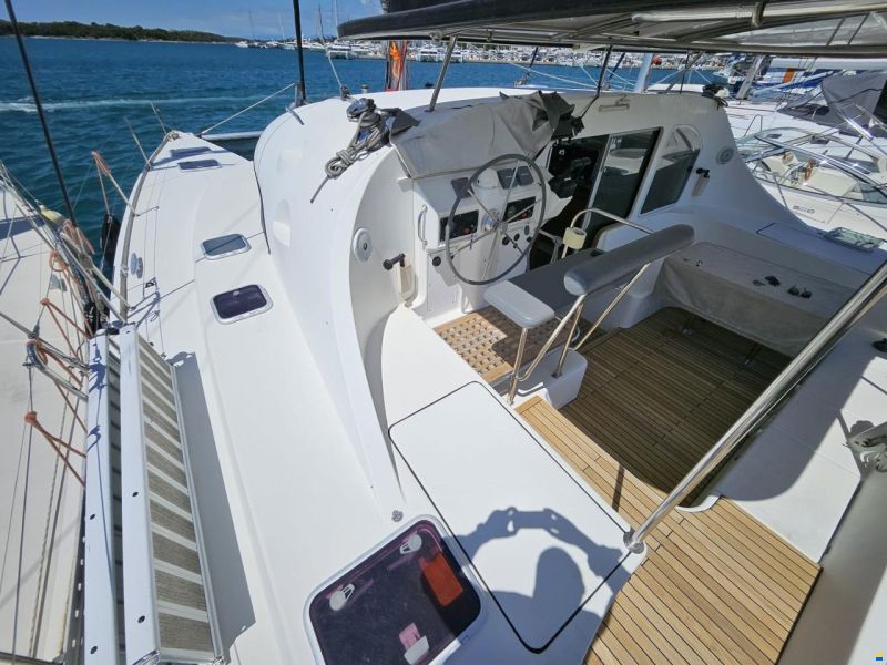 Lagoon 410 S2