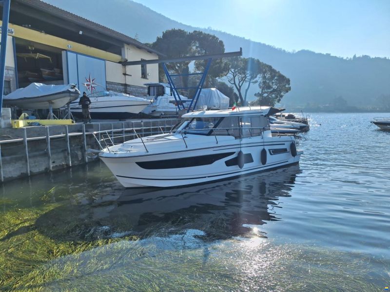 Jeanneau Merry Fisher 10.95