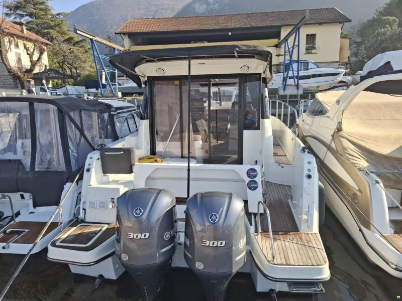 Jeanneau Merry Fisher 10.95
