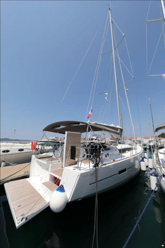 Dufour 460 Grand Large
