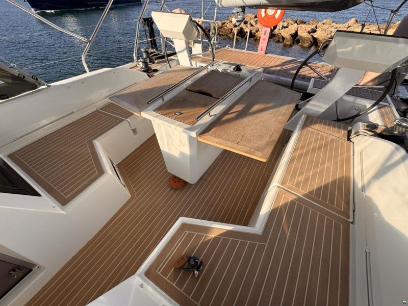 Beneteau Oceanis 51.1