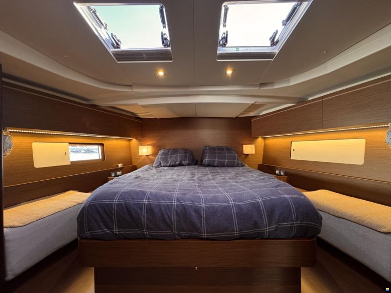 Beneteau Oceanis 51.1