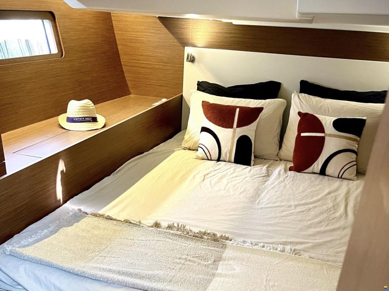 Beneteau Oceanis 51.1
