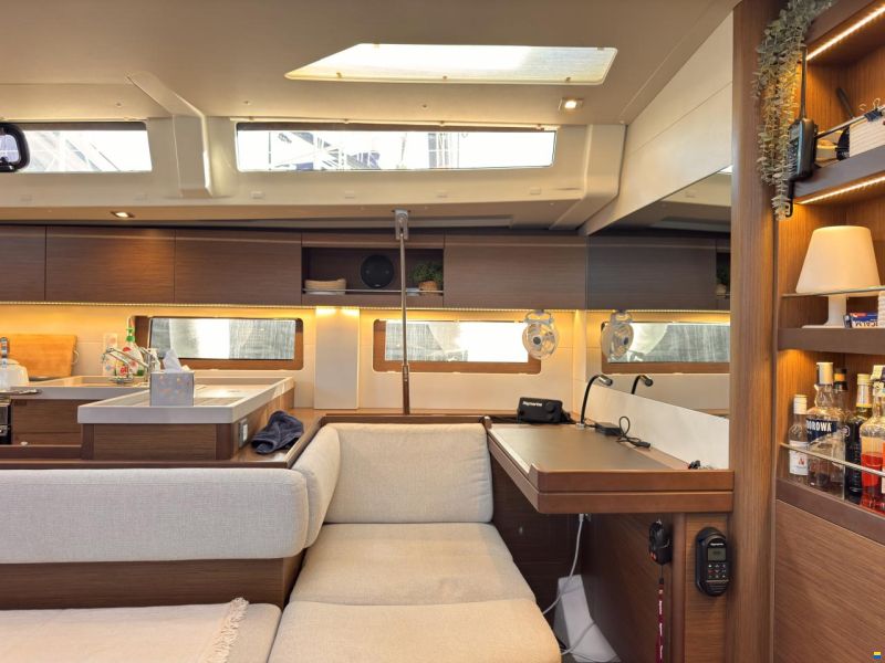 Beneteau Oceanis 51.1