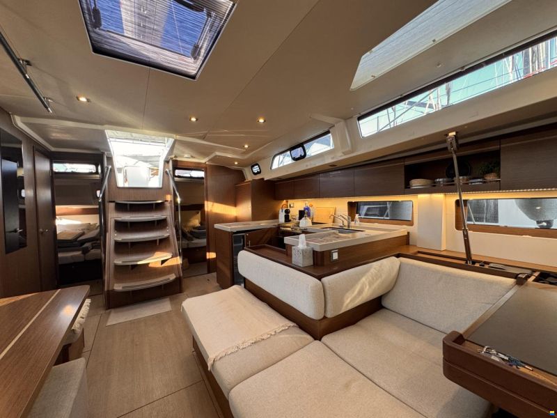 Beneteau Oceanis 51.1