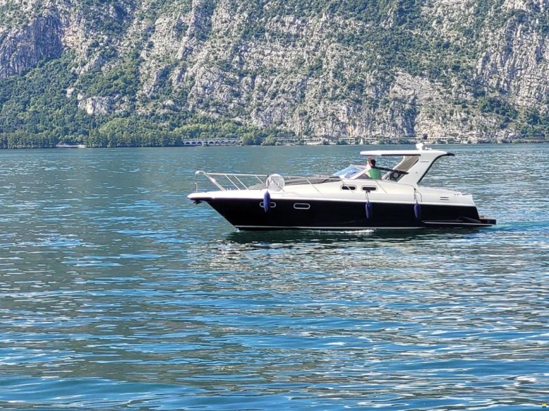 Sealine 328