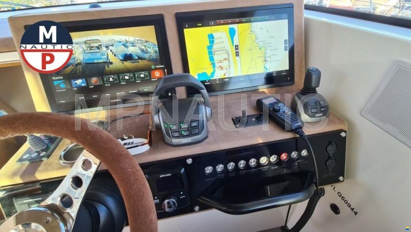 Delta powerboats 33 coupe