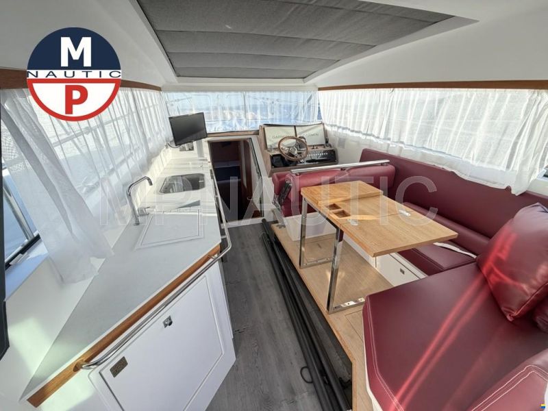Delta powerboats 33 coupe
