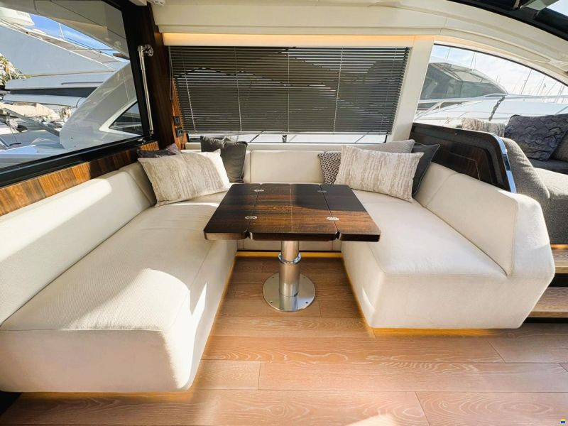 Sunseeker Predator 55 EVO
