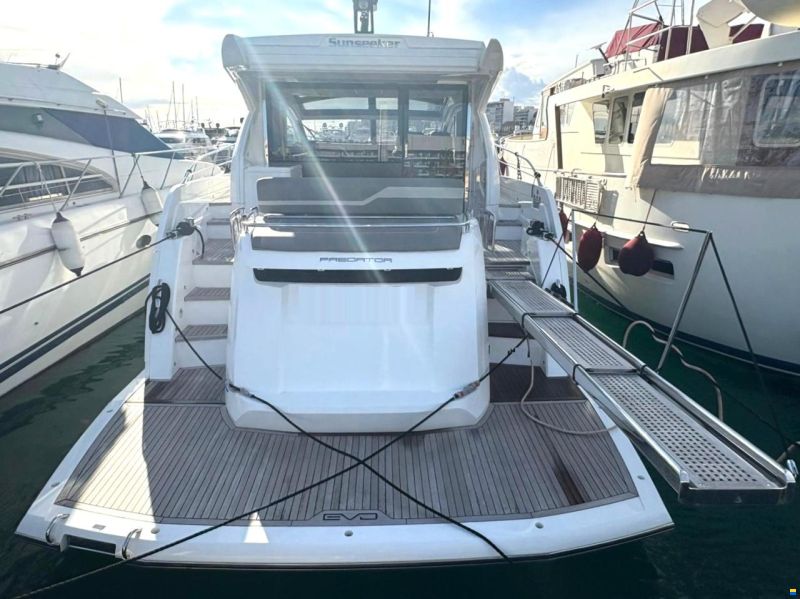 Sunseeker Predator 55 EVO