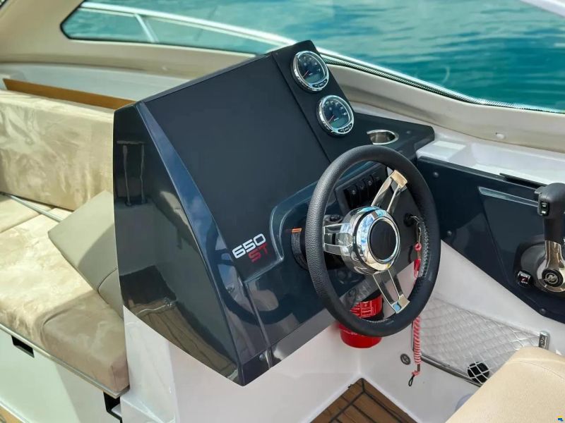 Flipper 650 Sport Top