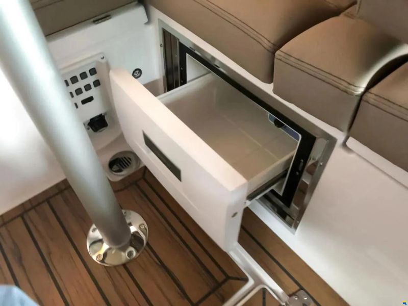 Flipper 650 Sport Top