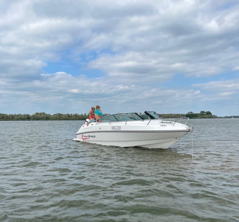 Nordkapp Noblesse 655