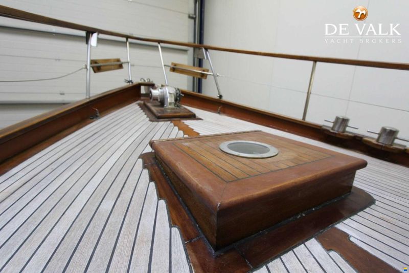 Danish Rose 31