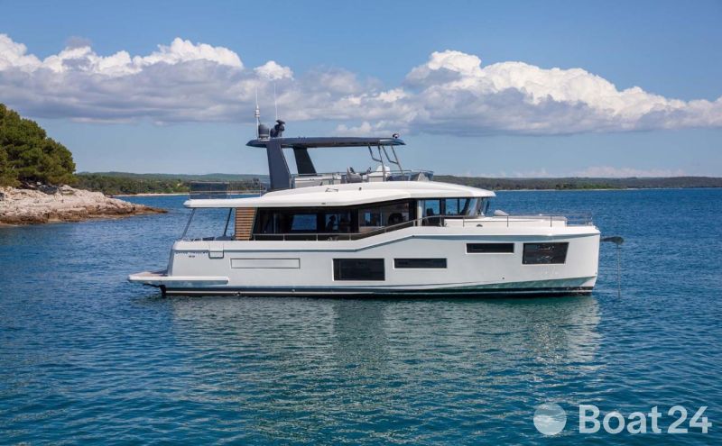 Beneteau Grand Trawler 63