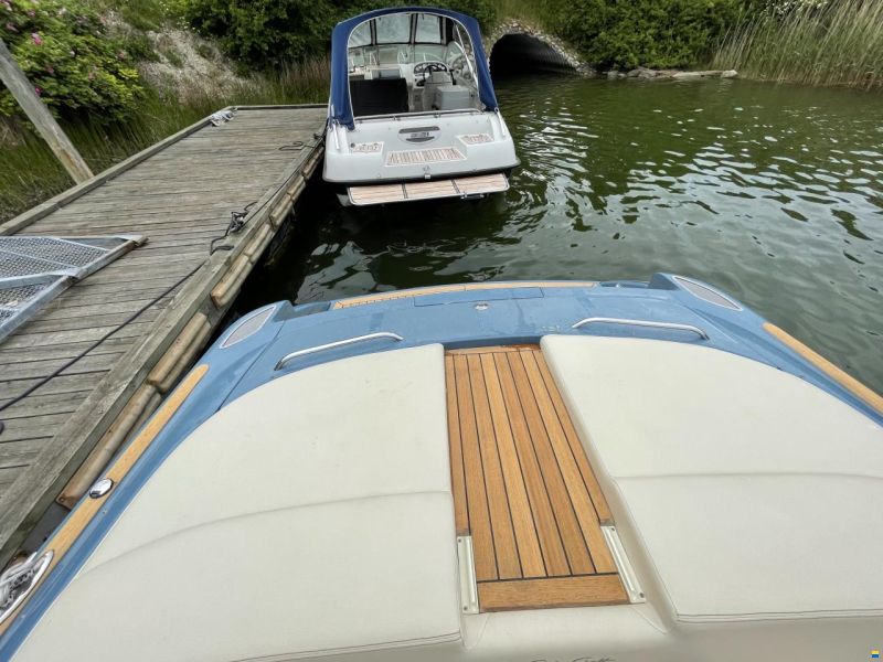 Chris Craft Corsair 28