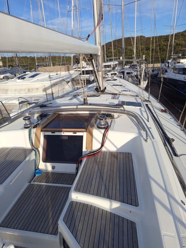 Jeanneau 53