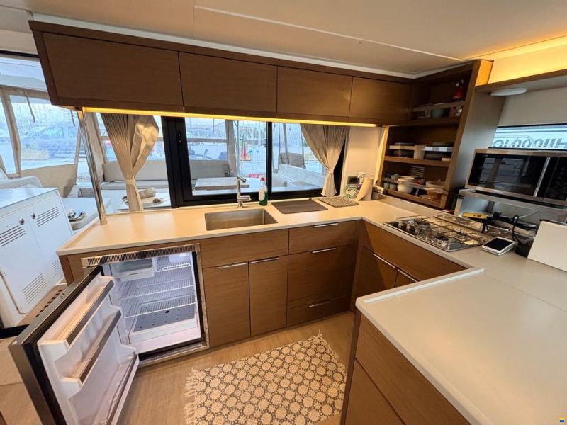 Lagoon 46