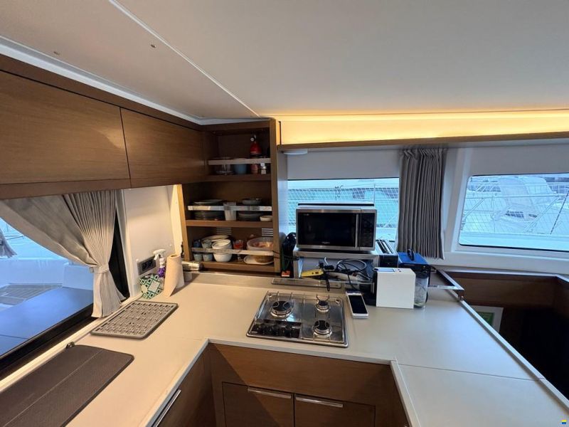 Lagoon 46