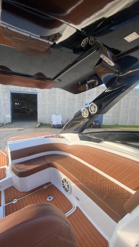 NX Boats 290 Grand Style