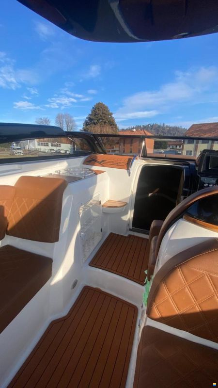 NX Boats 290 Grand Style