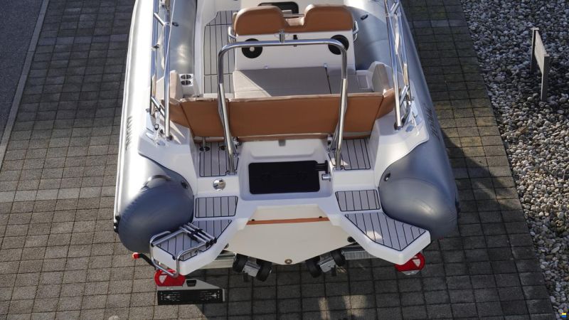 Zodiac Medline 6.8 Neo