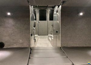 UMS 865 Cabin Sleeper