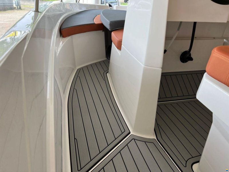 AM Yacht 520 Open