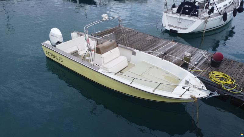 Robalo 2520