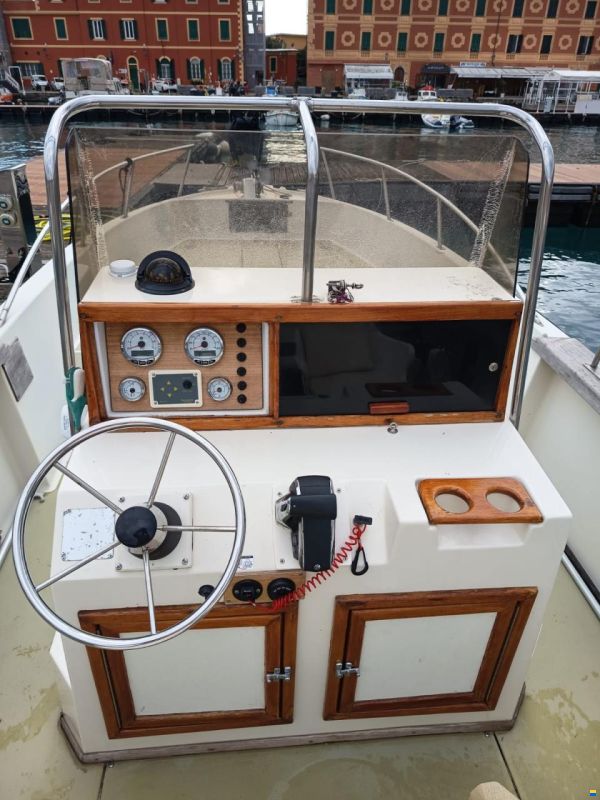 Robalo 2520