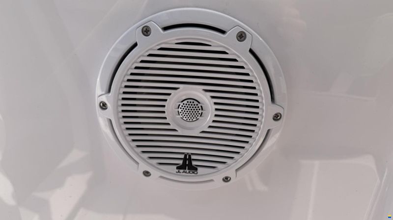 Axopar 25 Cross Top