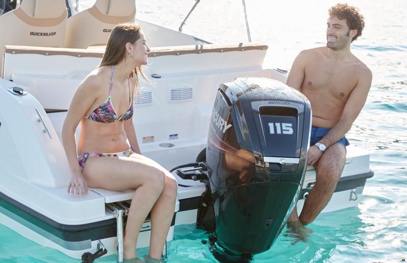 Quicksilver Activ 605 Sundeck