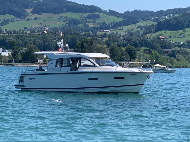 Nimbus 305 Coup&eacute;