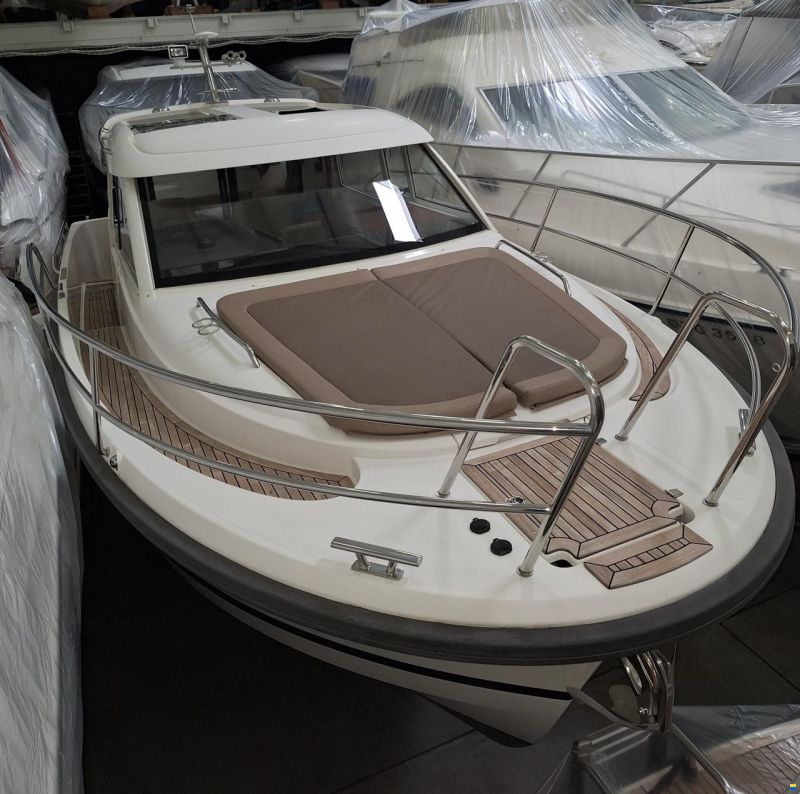 Nimbus 305 Coup&eacute;