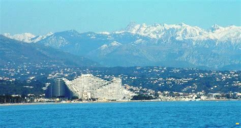 REDUCED PRICE / BAISSE DU RPIX