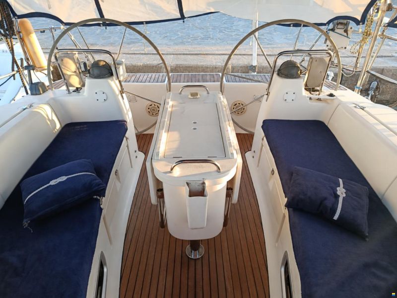 Bavaria 44