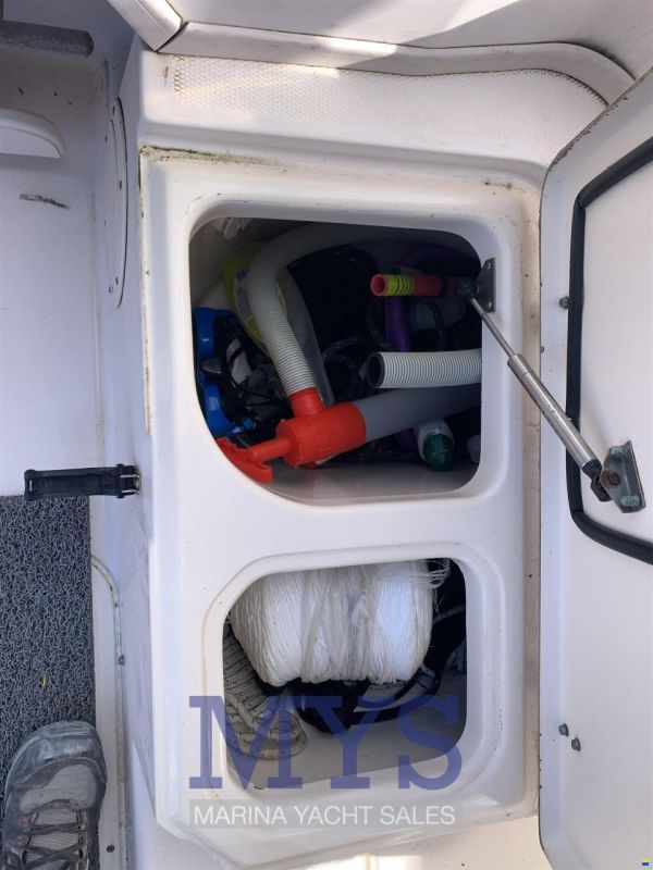Grady White Boats 248 Voyager WA