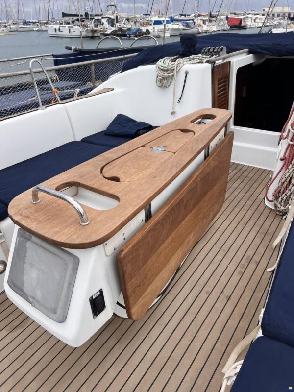 Beneteau Oceanis Cyclades 39