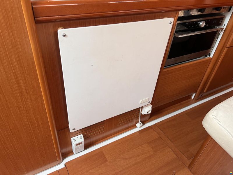 Beneteau Oceanis Cyclades 39