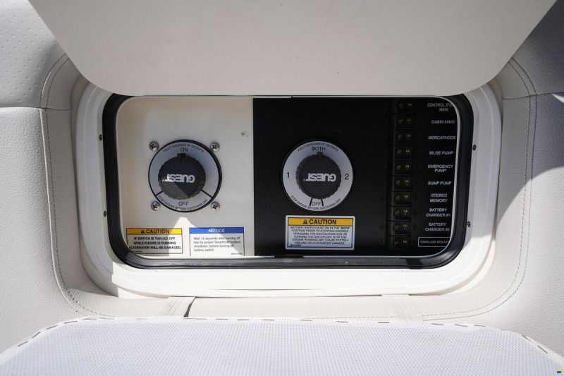 Sea Ray Sundancer 265
