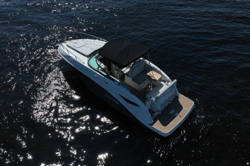 Sea Ray Sundancer 265
