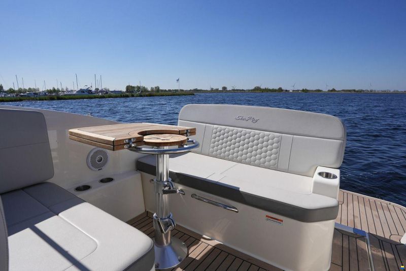Sea Ray Sundancer 265