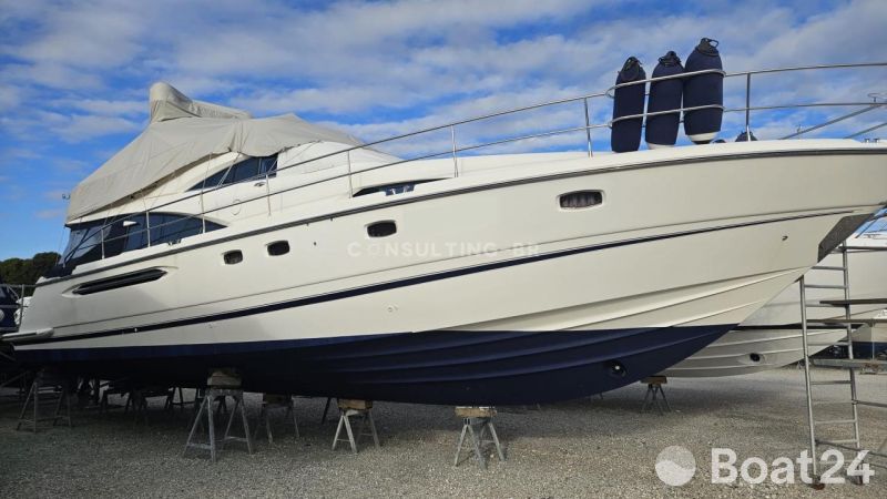Fairline Squadron 58