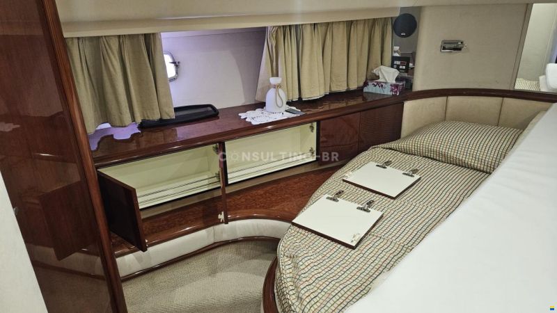 Fairline Squadron 58