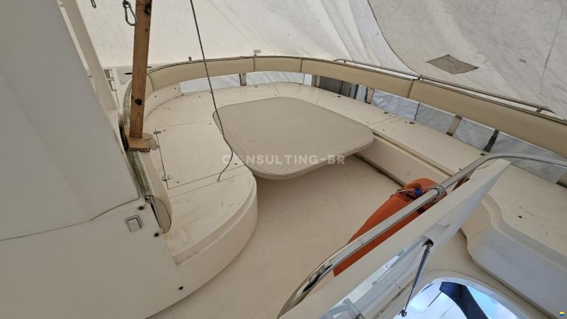 Fairline Squadron 58