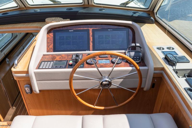 Linssen Grand Sturdy 500 AC Variotop