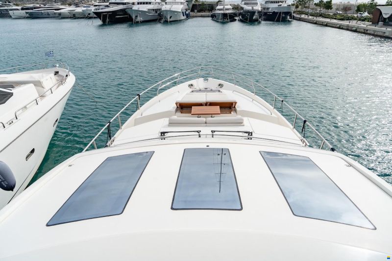 Princess V72