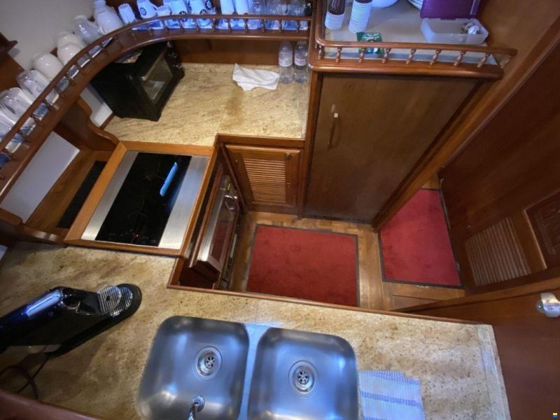 Island Trader 40