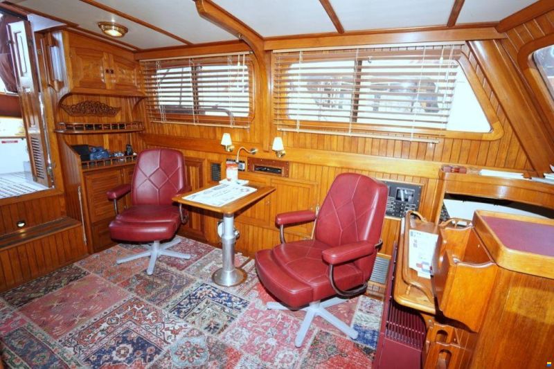 Island Trader 40