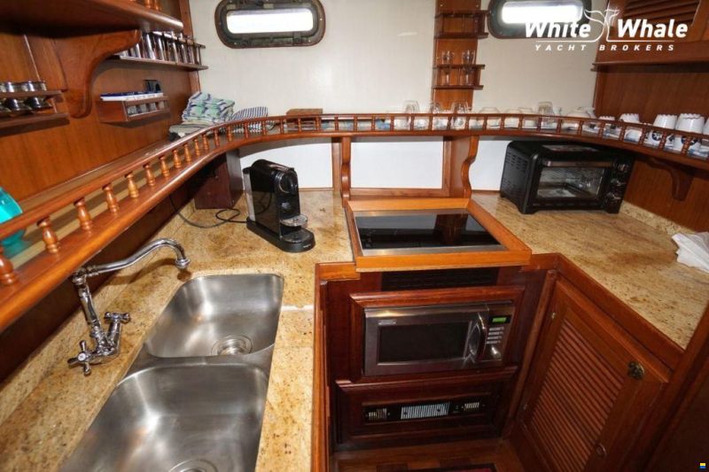 Island Trader 40